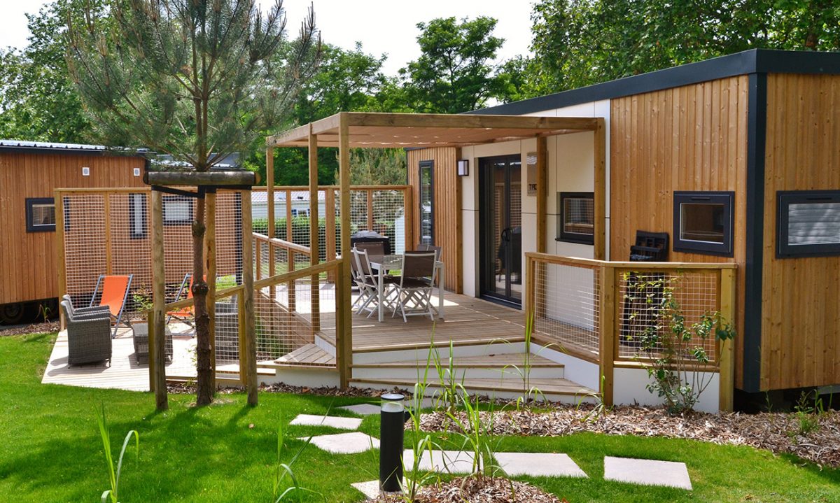 Campings - Terrasse d'un Mobil-home au camping