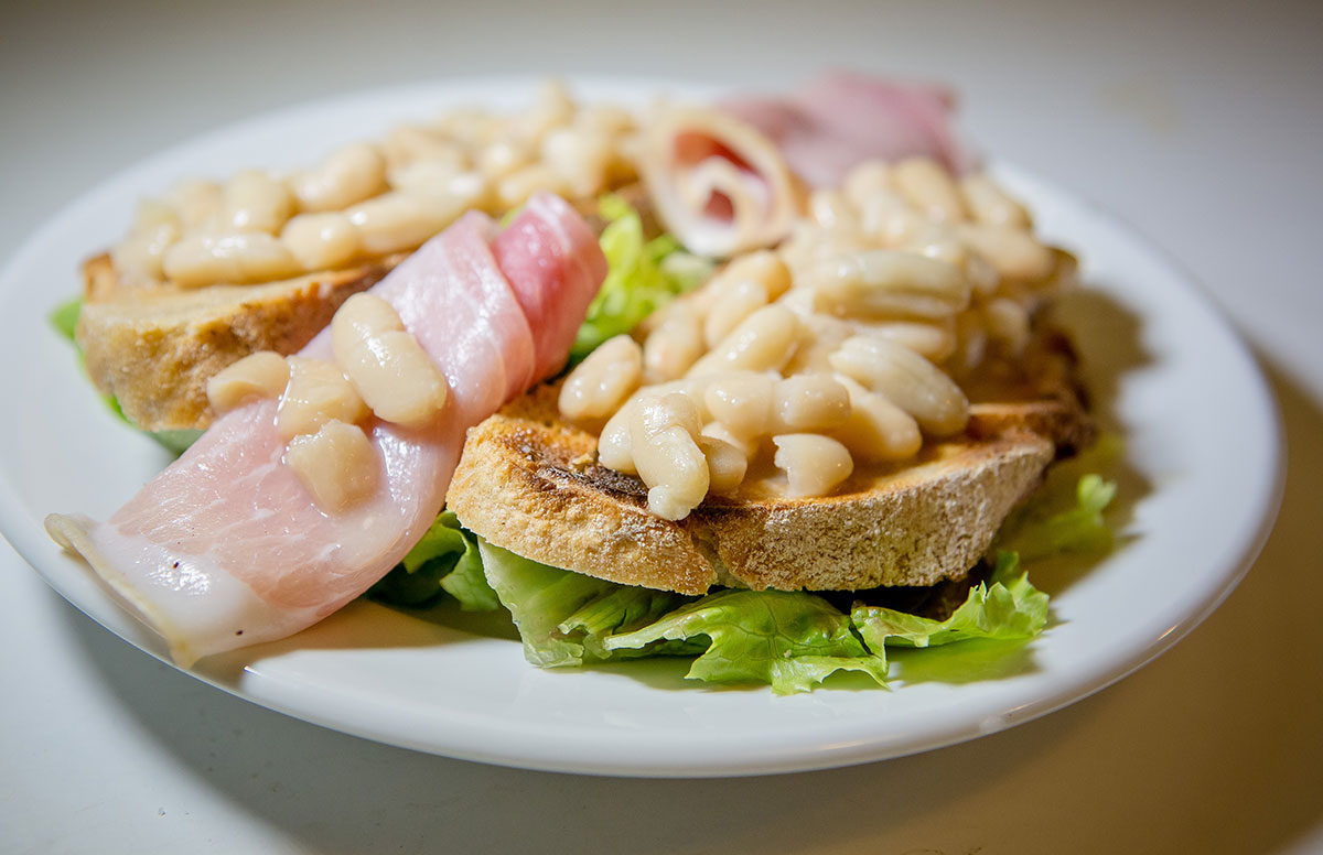 Gastronomie jambon mogettes de Vendée