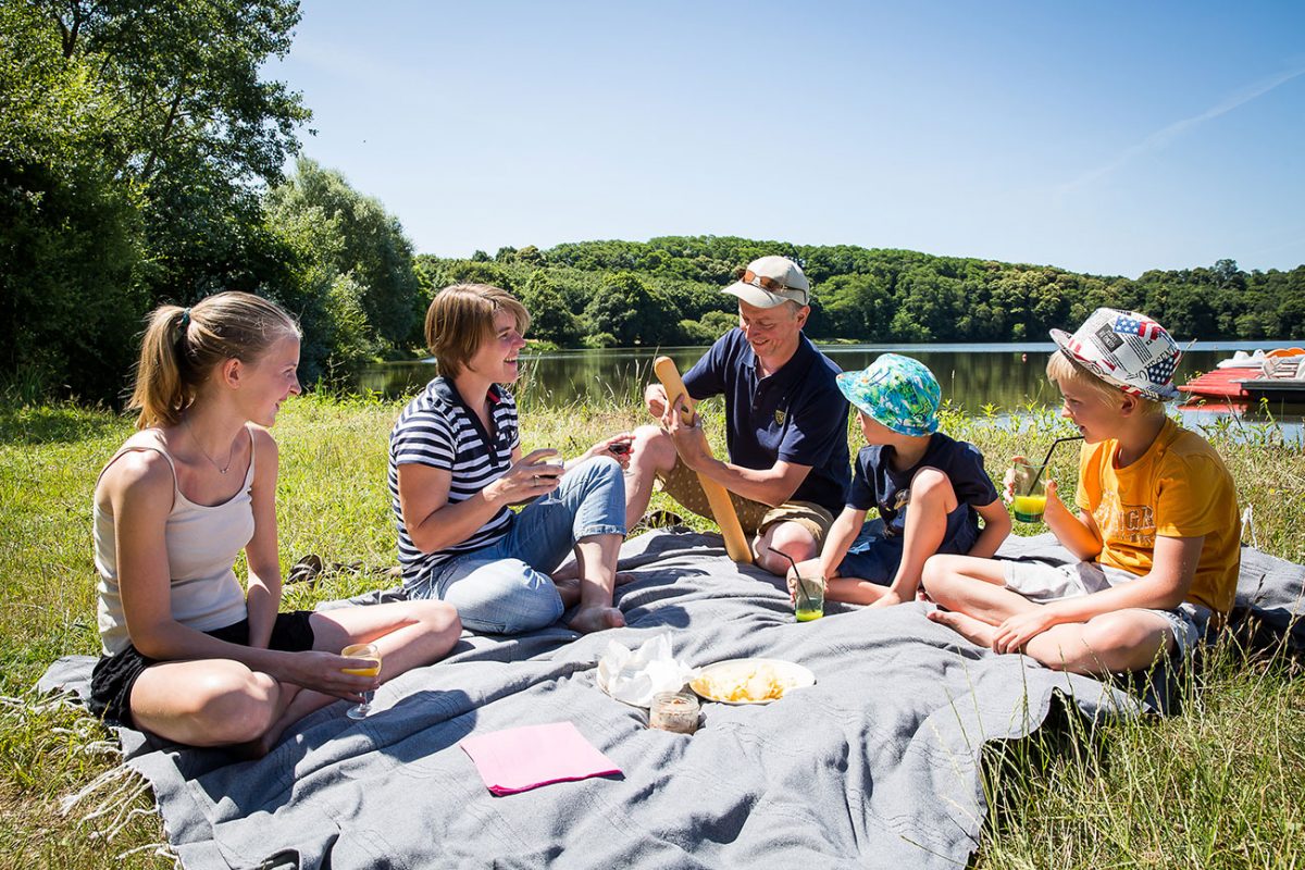 Aire de pique nique au Lac du Jaunay