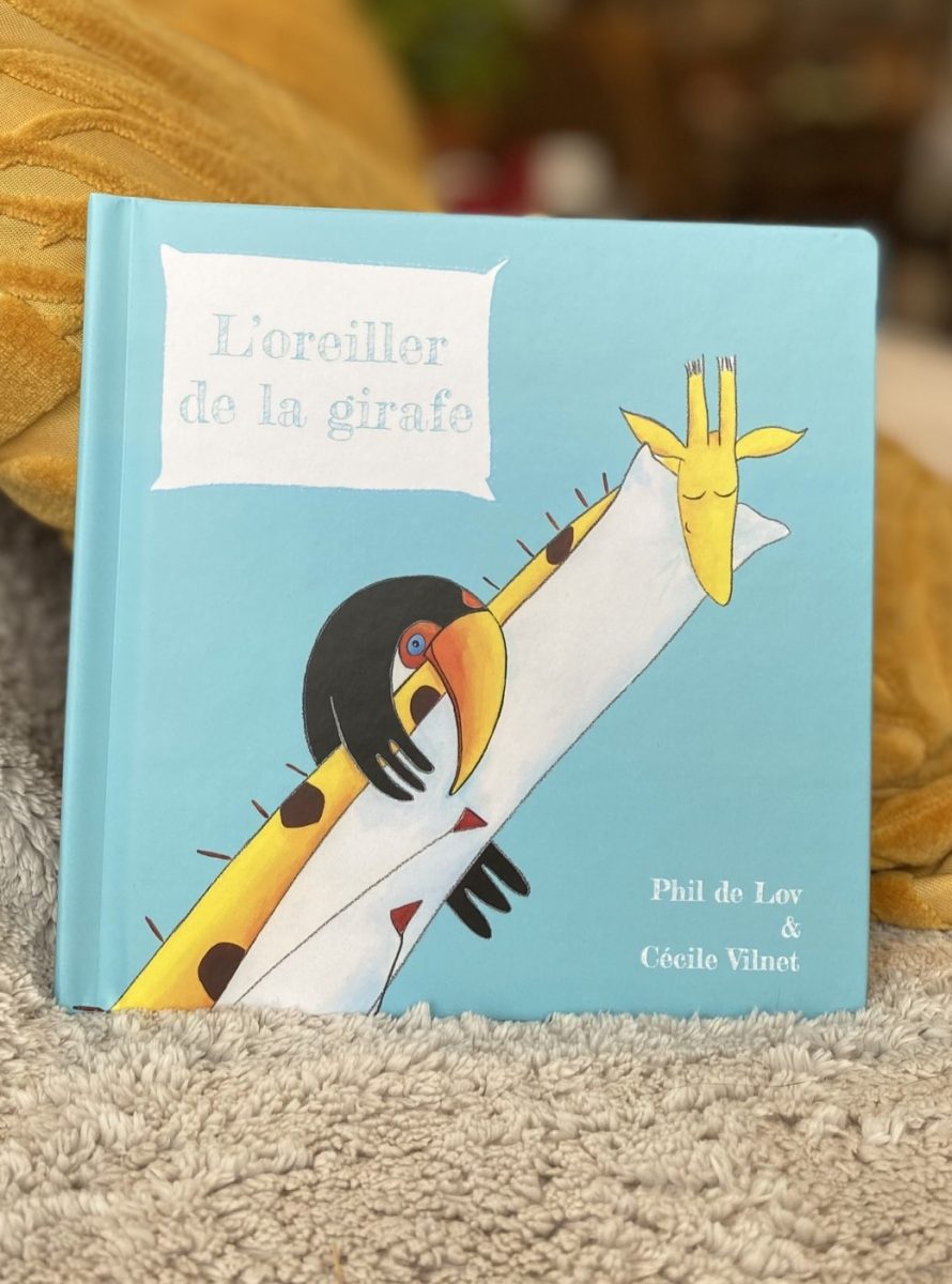 Livre Phil de Lov L'Oreiller de la Girafe