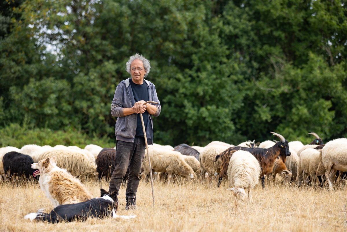 Jean-Luc le berger de la ferme de la Chancelière