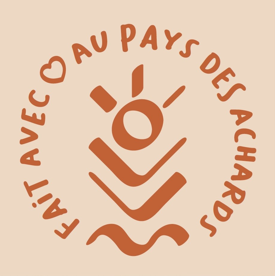 Sticker boutique Fait avec amour au Pays des Achards