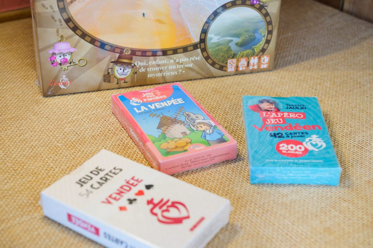 Boutique Office de Tourisme Pays des Achards jeux de cartes Vendée