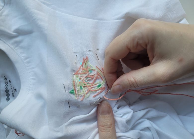 Les Estiv’Arts – Atelier couture « customisation de Tee-Shirt »