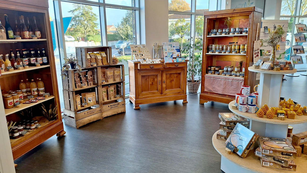 Boutique de souvenirs et produits locaux vendéens