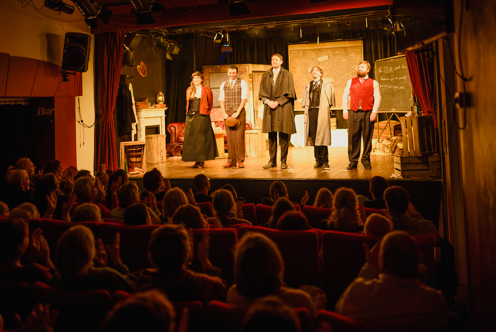 SALLE DE THÉÂTRE LE CHATBARET