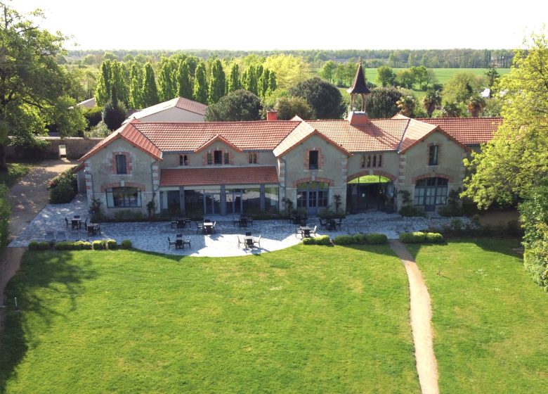 SALLE DE SEMINAIRE LE PRIEURÉ – DOMAINE DE BRANDOIS