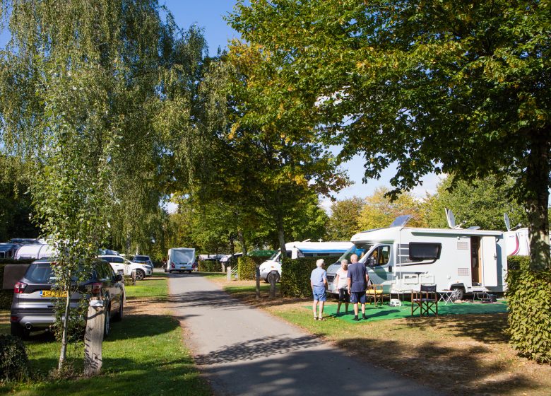 Emplacements camping-cars Camping Castel La Garangeoire