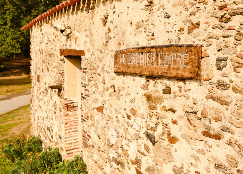 Exposition au Grenier du Pré