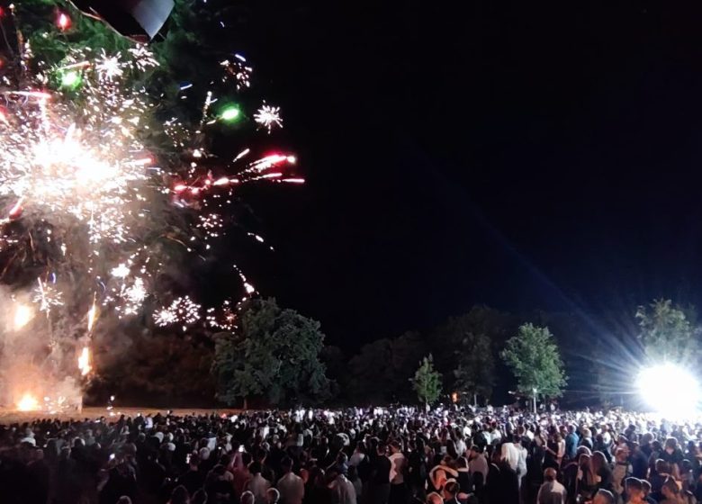 Feu d&rsquo;artifice – Fête communale