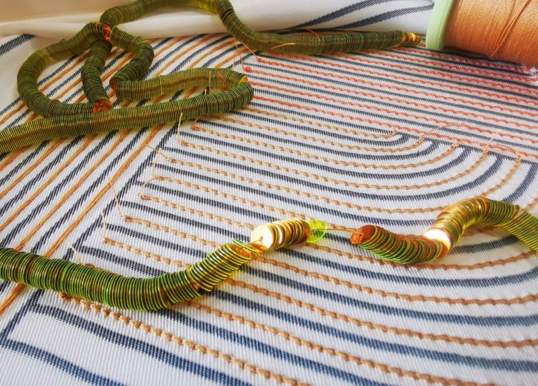 Développement de projets de broderie personnels / Apprentissage du crochet de Luneville