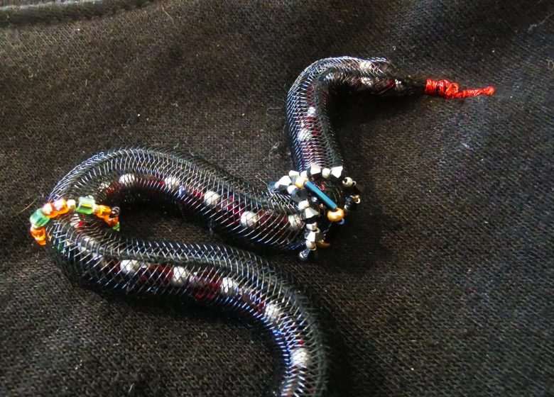 Développement de projets de broderie personnels / Apprentissage du crochet de Luneville