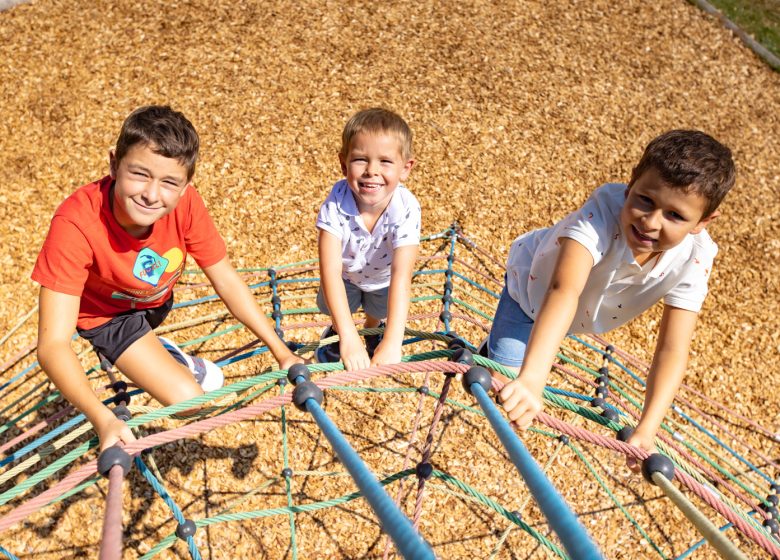 SPIELPLATZ LE FIEF DES RAINETTES