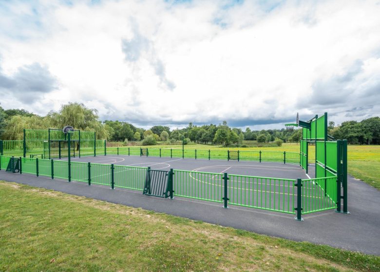 SPIELPLATZ LES OUCHES DU JAUNAY