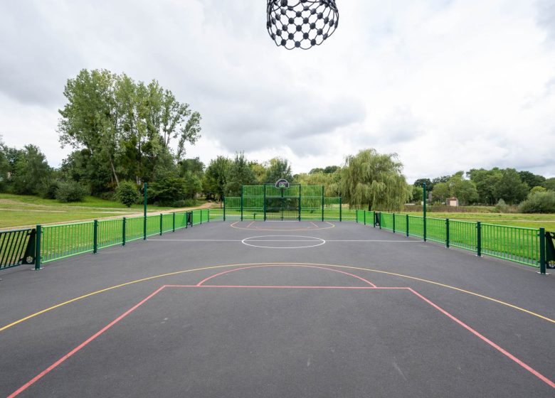 SPIELPLATZ LES OUCHES DU JAUNAY