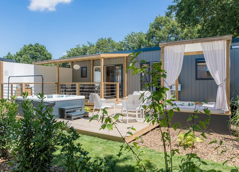 Camping Yelloh! Village Le Pin Parasol