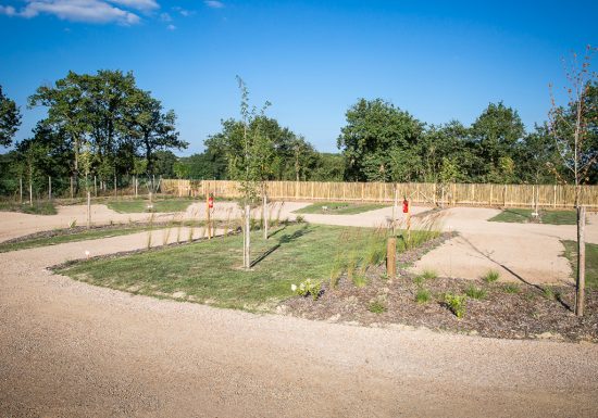 Aire de camping-cars Camping Yelloh Village Le Pin Parasol