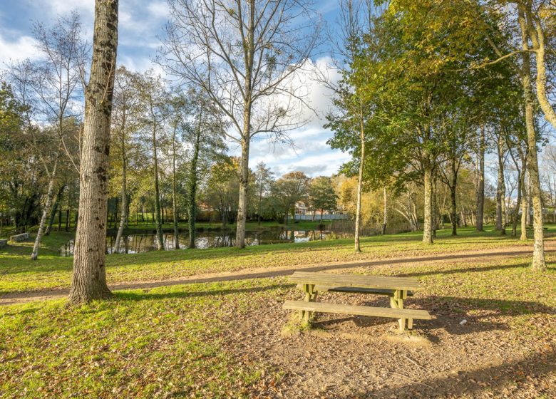 PICKNICKPLATZ PRE DE LA FONTAINE