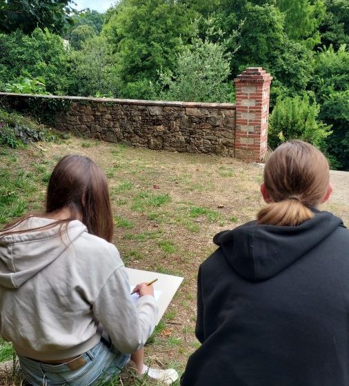 Les Estiv&rsquo;Arts – Atelier dessin « Les crayons prennent l&rsquo;air »
