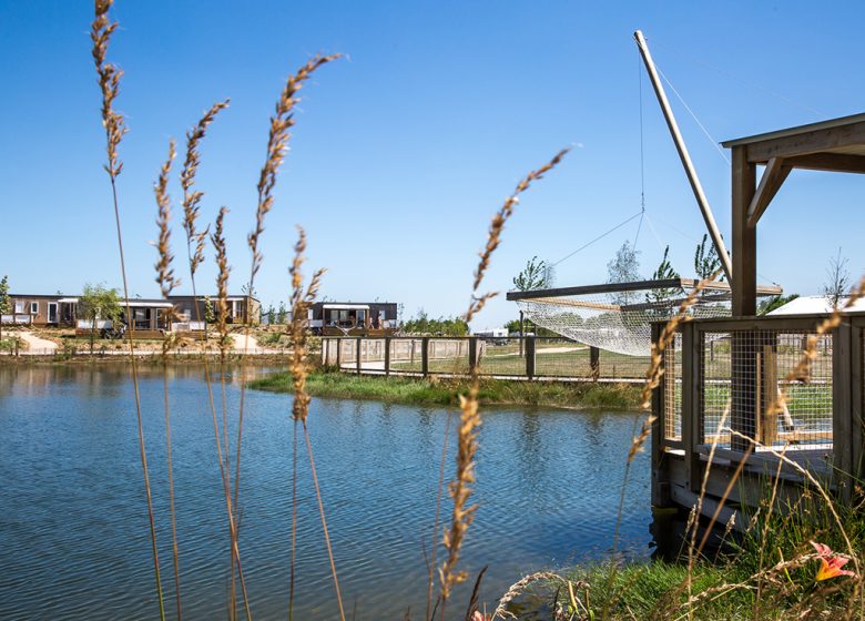 CAMPING YELLOH VILLAGE LE PIN PARASOL