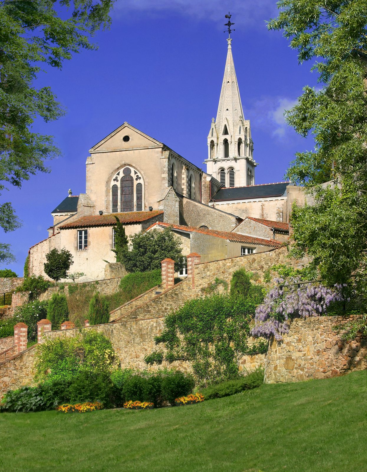 Église Saint Jean Baptiste