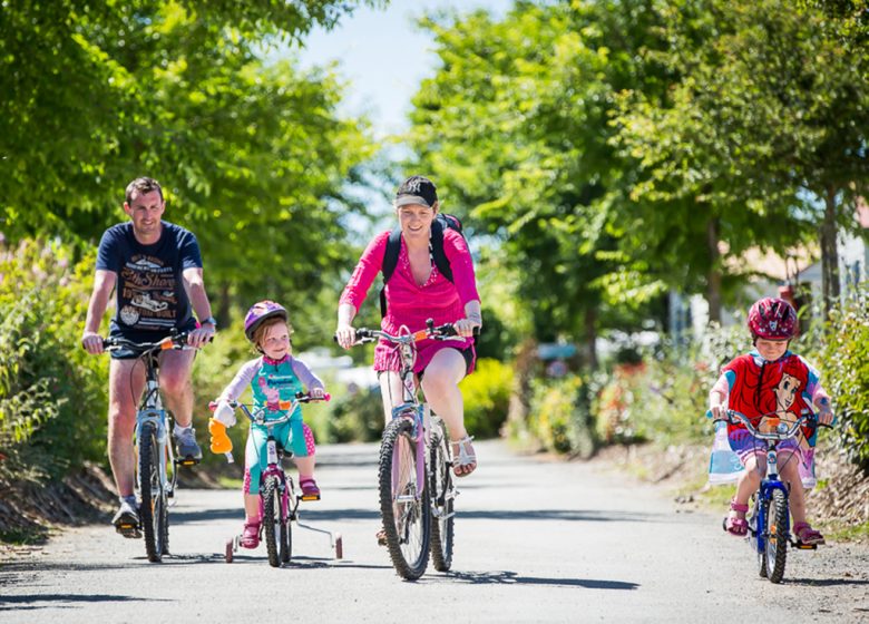 FAHRRADVERLEIH – CAMPING YELLOH VILLAGE LE PIN PARASOL