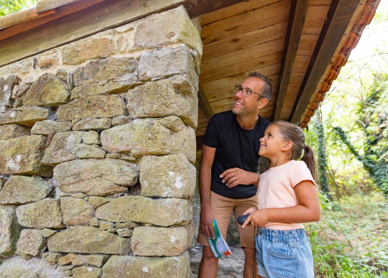 LAVOIR DU SENTIER DES NICHOIRS