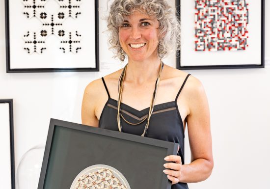 Visitez nos entreprises – Brodeuse d’art : Aurore Thuault