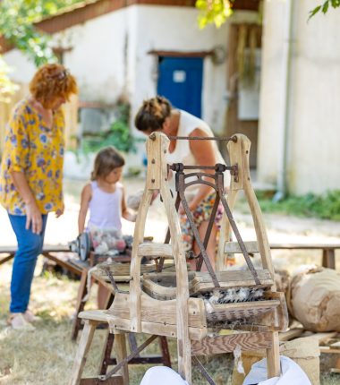 Les Estiv&rsquo;Arts – Atelier autour de la laine