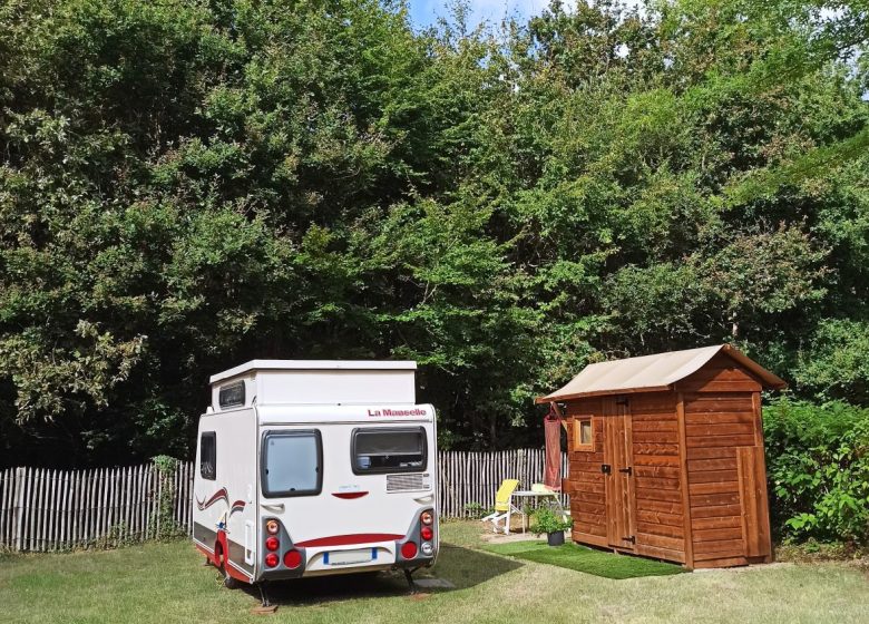 Emplacements camping-cars Camping Castel La Garangeoire