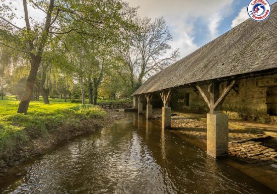 SENTIER DU LAVOIR