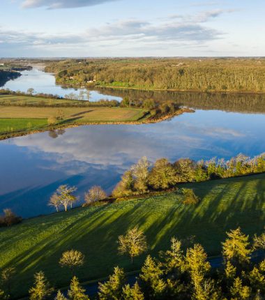 Sentier entre Rives et Hauteurs