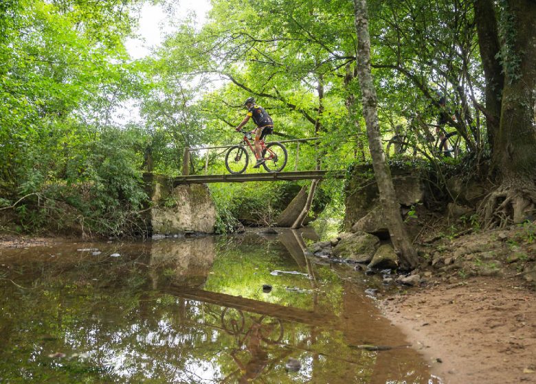 ITINÉRAIRE VTT VALLÉE DU JAUNAY / N°4 ROUGE