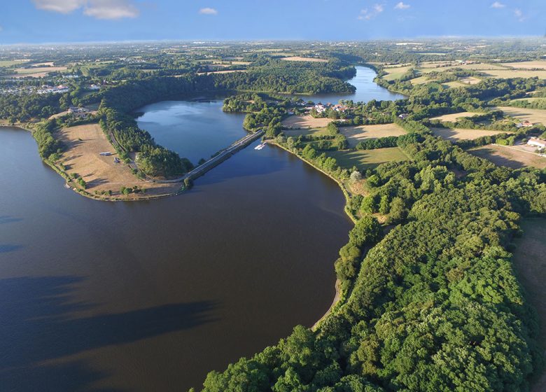 TOUR DU LAC DU JAUNAY